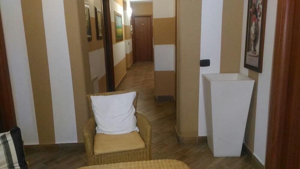 Bed & Breakfast Kolymbetra 3*