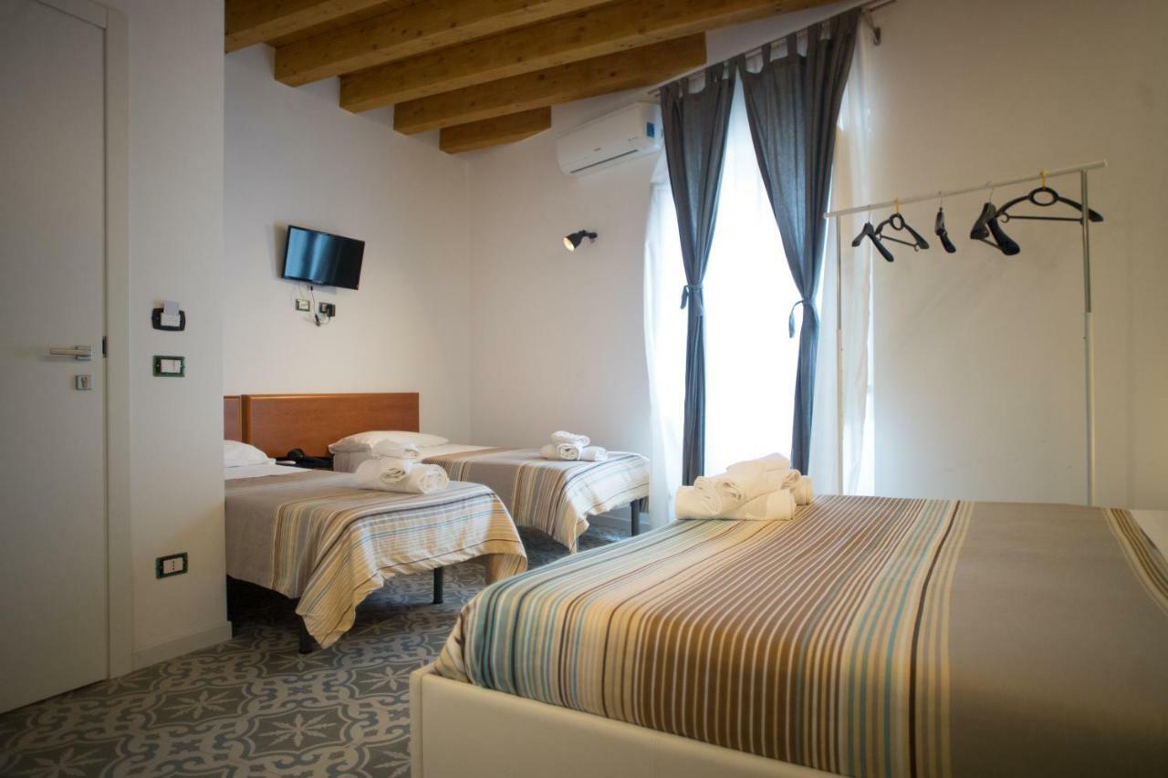 Kolymbetra Bed & Breakfast 3*